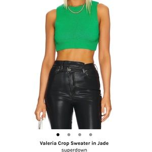 Green sweater superdown tank in size small